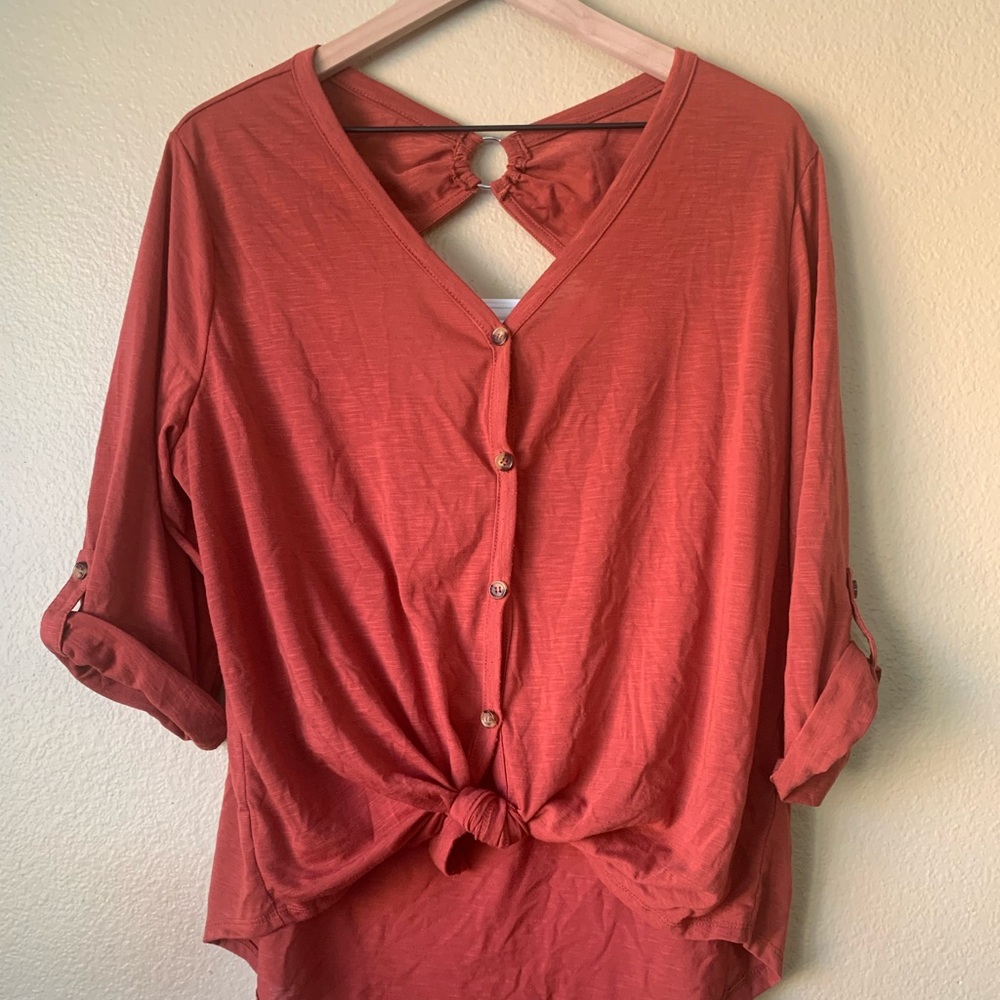 Burnt orange button up and tie in front xxl shirt